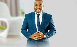 SquarePic 20210808 04574435