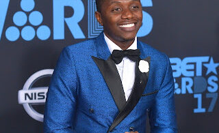 SquarePic 20221128 23102288