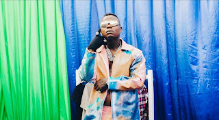 SquarePic 20230215 00514116