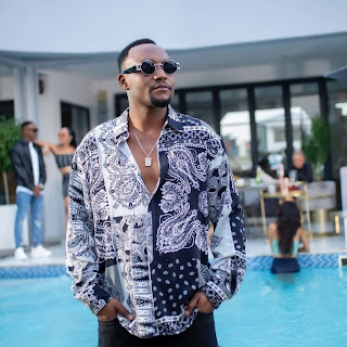 SquarePic 20230316 05152928