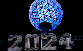 SquarePic 20231231 22251371