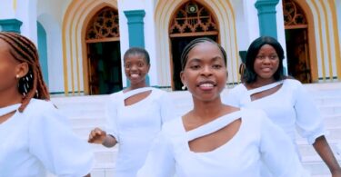 Kwaya Ya Mt. Donbosco Kipunguni Dsm Kristo Mfufuka