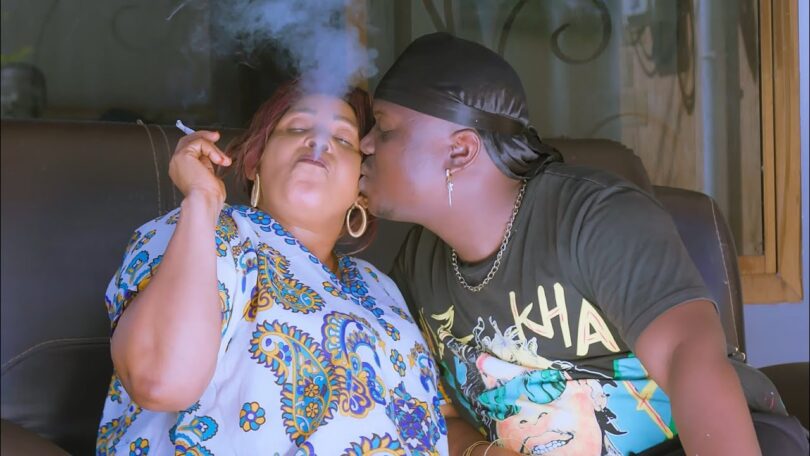 Dr Annoit Amani – Mama Yangu Anajiuza